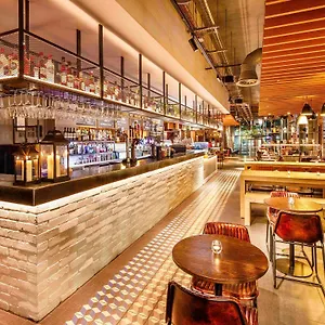 Hotel Ibis Canning Town, Londra